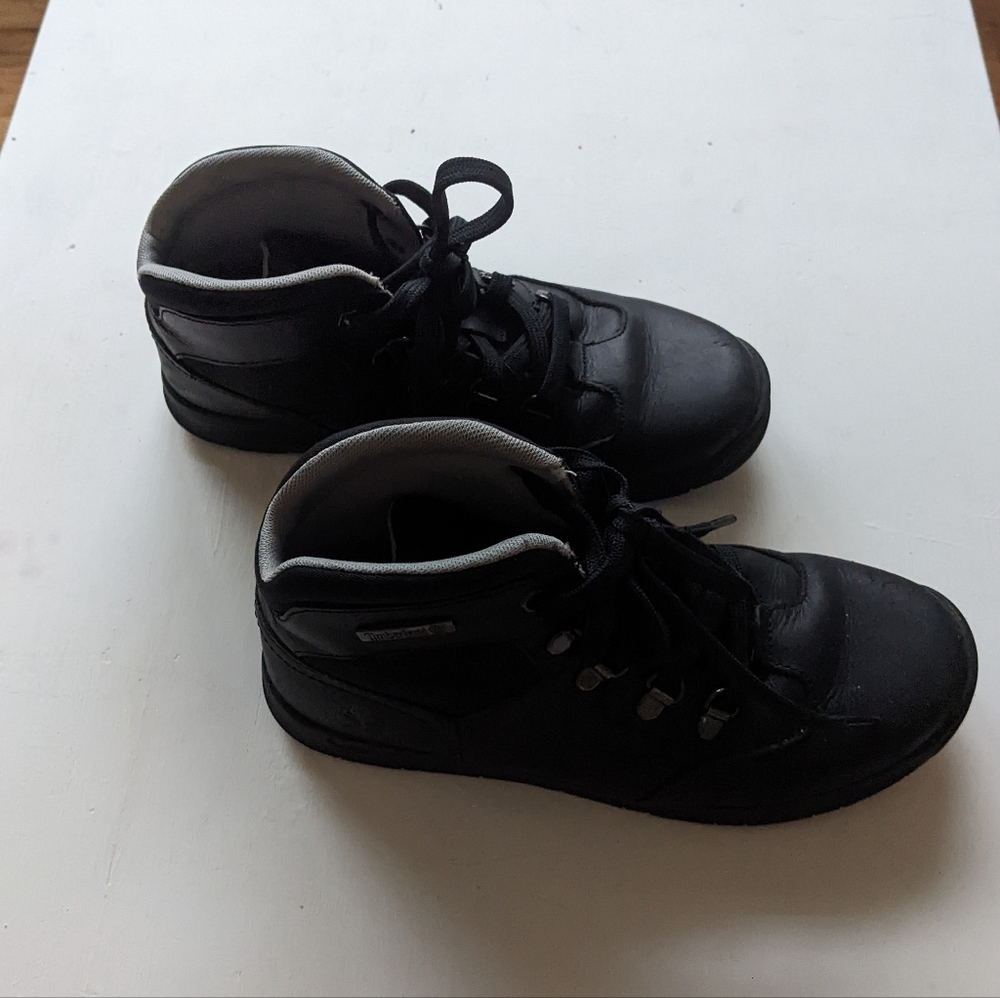 Timberlands - Picture 2 of 3